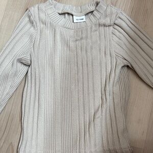 Elegant Cream Ribbed Sweater